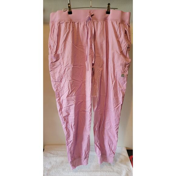 Womens 2x Buttersoft Scrubs Cherry Blossom Style # BSS708 - Picture 1 of 6